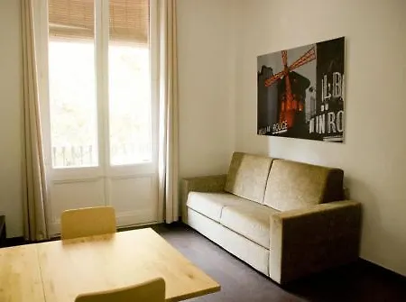 Dailyflats Centre 아파트 *